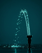 solar-floating-water-fountain-for-garden-ponds-and-bird-bath